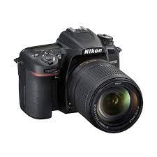 Nikon D7500 Digital SLR Camera  (20.9MP Resolution, AF-S DX NIKKOR 18-140mm f/3.5-5.6G ED VR Lens, with Camera Bag)